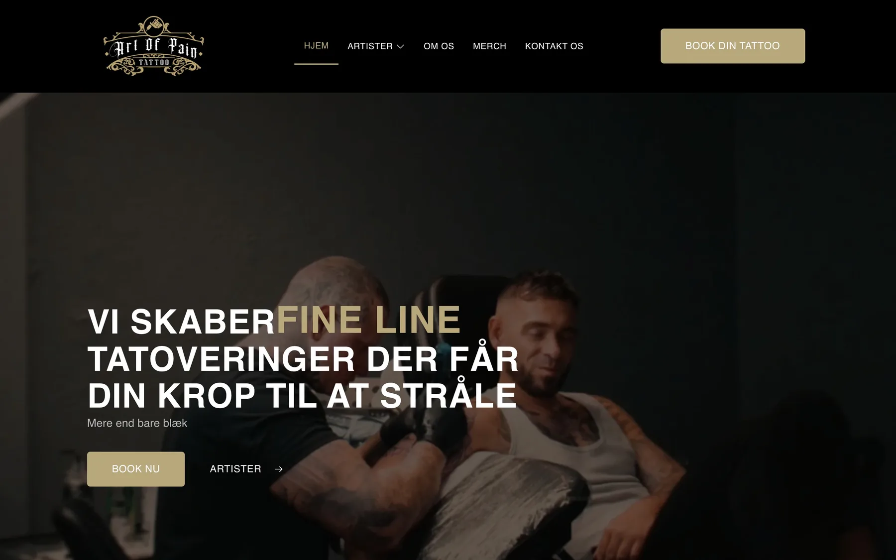 Forsiden på Art of Pain Tattoos site på desktop