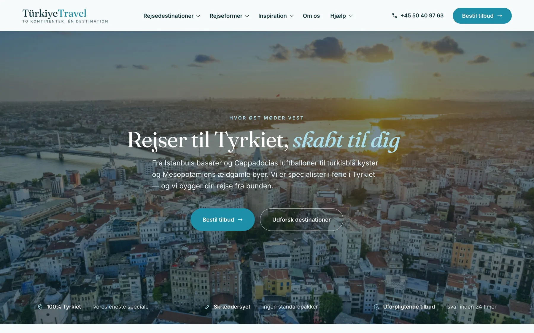 Forsiden på TurkiyeTravels site på desktop
