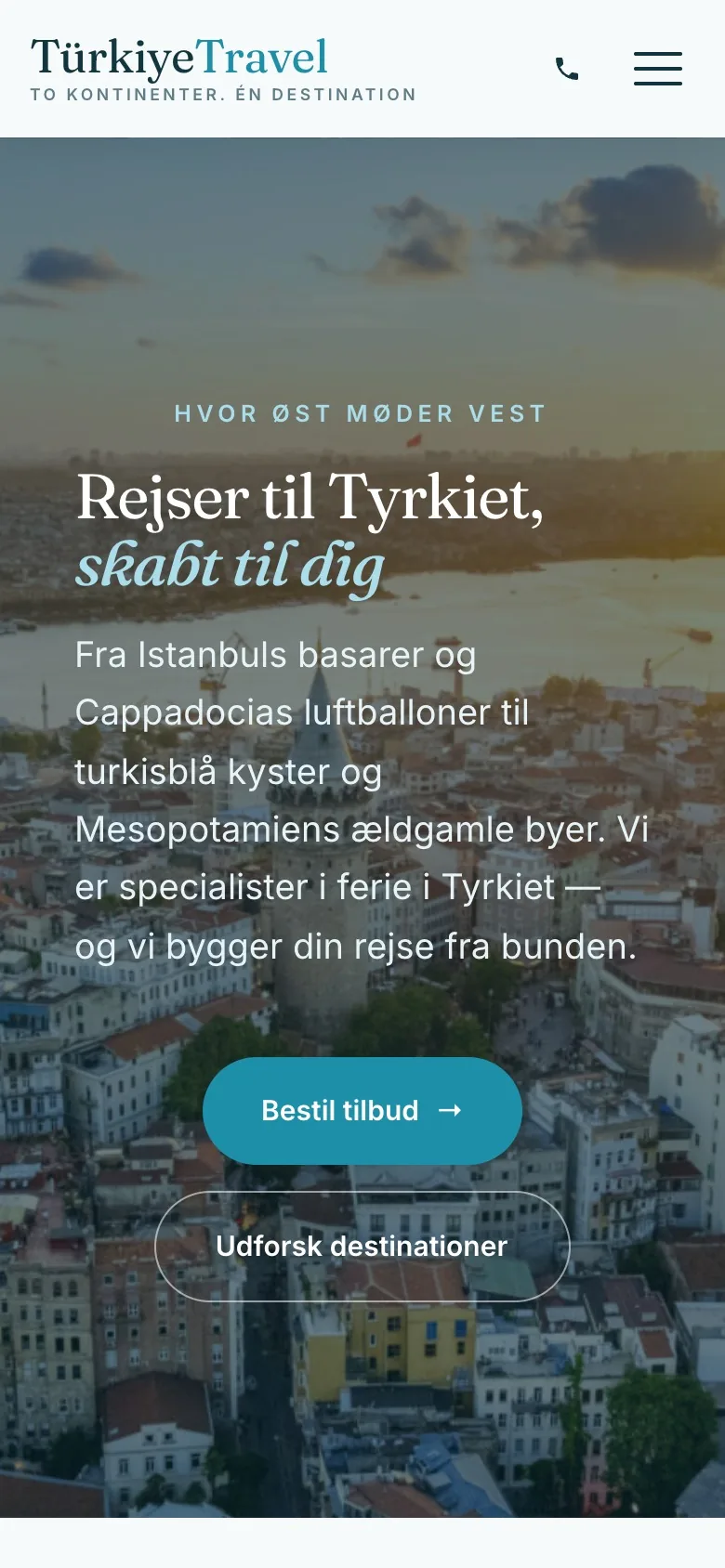 Forsiden på TurkiyeTravels site på mobil